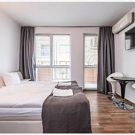 Appartement Casa Rossa 1 *